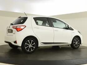 Toyota Yaris thumbnail 5