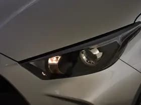 Toyota Yaris thumbnail 8