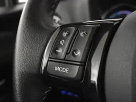 Toyota Yaris thumbnail 12