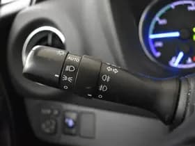Toyota Yaris thumbnail 13
