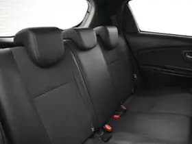 Toyota Yaris thumbnail 25