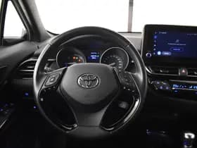 Toyota C-HR thumbnail 11