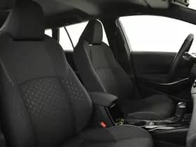 Toyota Corolla thumbnail 3