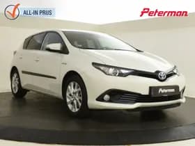 Toyota Auris thumbnail 1