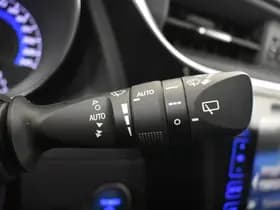 Toyota Auris thumbnail 23
