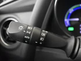Toyota Auris thumbnail 24