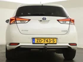 Toyota Auris thumbnail 8
