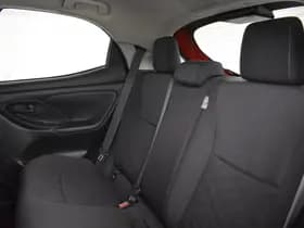 Toyota Yaris thumbnail 10