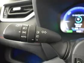 Toyota RAV4 thumbnail 18
