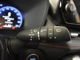 Toyota RAV4 thumbnail 20