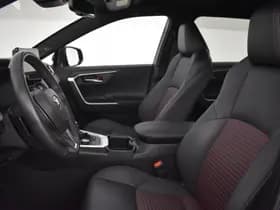 Toyota RAV4 thumbnail 3