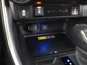 Toyota RAV4 thumbnail 24