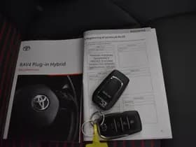 Toyota RAV4 thumbnail 32