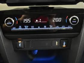 Toyota Yaris Cross thumbnail 13