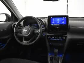 Toyota Yaris Cross thumbnail 3