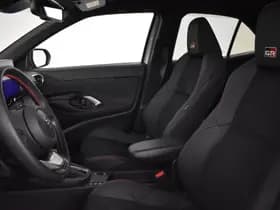 Toyota Yaris Cross thumbnail 11