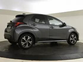 Toyota Yaris thumbnail 2