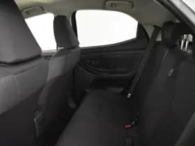 Toyota Yaris thumbnail 14