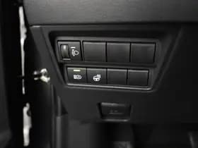 Toyota Yaris thumbnail 16