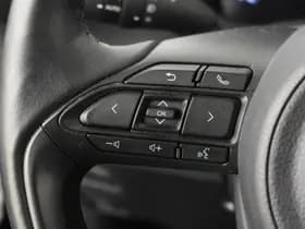 Toyota Yaris thumbnail 17