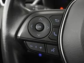 Toyota Corolla thumbnail 14