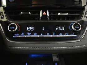 Toyota Corolla thumbnail 23