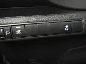 Toyota Corolla thumbnail 28