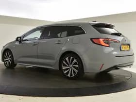 Toyota Corolla thumbnail 6