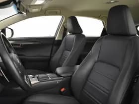 Lexus NX thumbnail 11