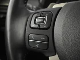 Lexus NX thumbnail 14