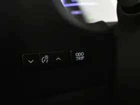 Lexus NX thumbnail 29