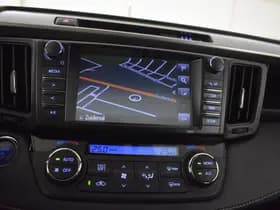 Toyota RAV4 thumbnail 21