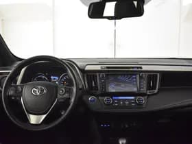 Toyota RAV4 thumbnail 4