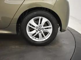 Toyota Yaris thumbnail 28