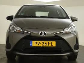 Toyota Yaris thumbnail 6