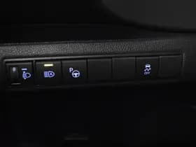 Toyota Corolla thumbnail 25
