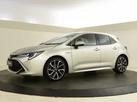 Toyota Corolla thumbnail 5