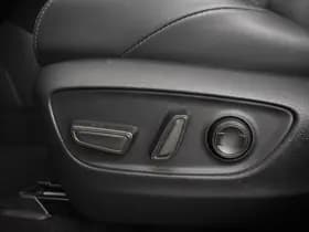 Toyota RAV4 thumbnail 19