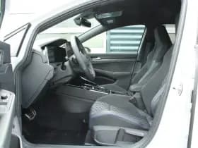 Volkswagen Golf thumbnail 11