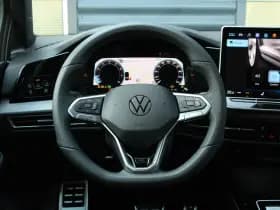 Volkswagen Golf thumbnail 18