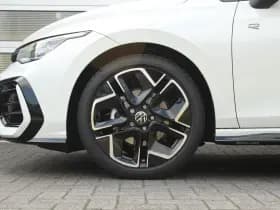 Volkswagen Golf thumbnail 23