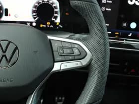 Volkswagen Golf thumbnail 39