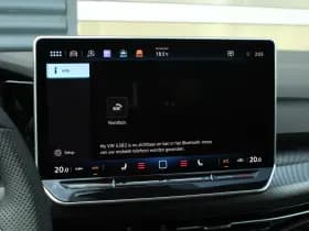 Volkswagen Golf thumbnail 47