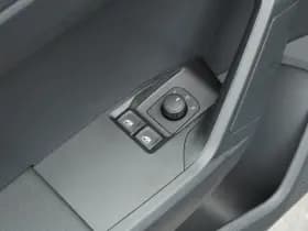 SEAT Ibiza thumbnail 33