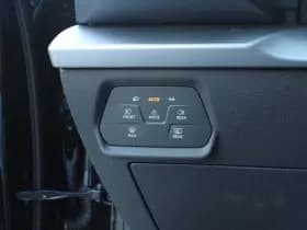 SEAT Leon thumbnail 33