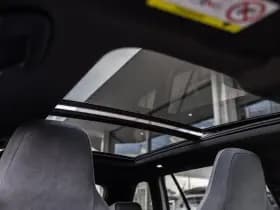 Volkswagen Golf thumbnail 16