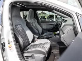 Volkswagen Golf thumbnail 18