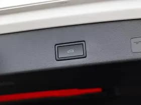 Volkswagen Golf thumbnail 10