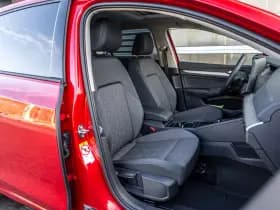 Volkswagen Golf thumbnail 19