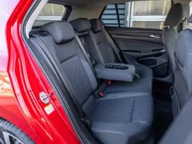 Volkswagen Golf thumbnail 20